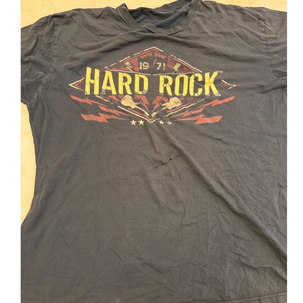 Hard Rock Cafe Mens Graphic T-Shirt Blue 1971 Distressed Guitar Tee T-136